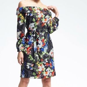 NWT Banana Republic black floral print dress